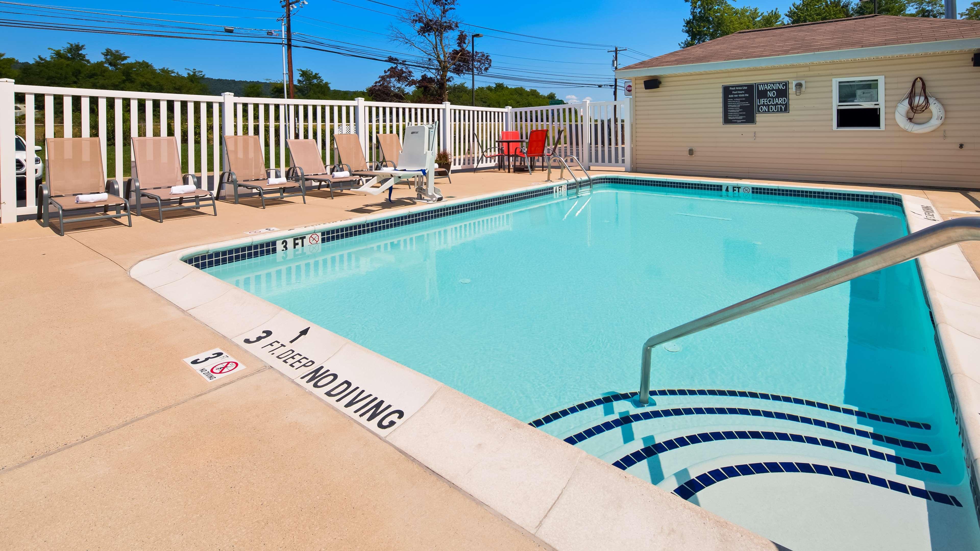 Best Western Plus Harrisburg Mechanicsburg Enola Bagian luar foto